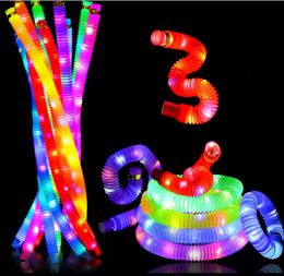Tubes pop lumineux bricolage LED Couleur fluorescente tube en plastique rétractable enfants Toys Sensory Adults Child Stress Soulagez le jouet compressé