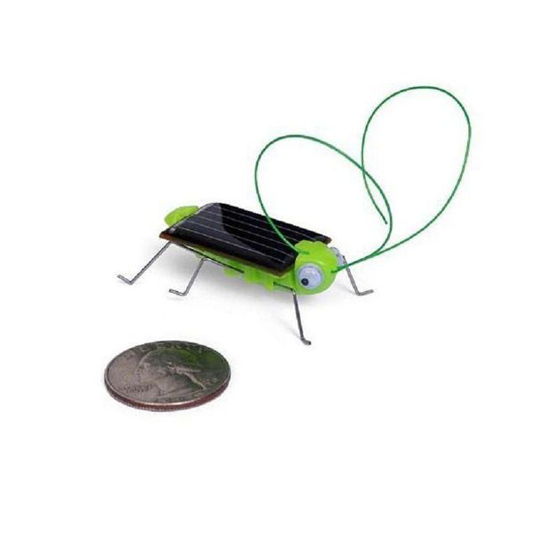 Bricolage Mini voiture solaire alimenté Robot jouet solaire véhicule éducatif Kits d'énergie solaire nouveauté sauterelle cafard Gag jouets insecte pour