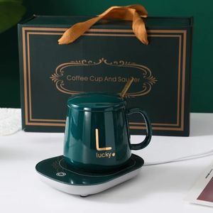 DIY Taza de leche de café termostática de cerámica inteligente con tapa Cuchara Platillo Taza de agua de 55 grados Conjunto de caja de regalo Placa de aislamiento de calefacción 240104