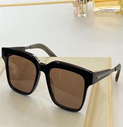 DLX702 Avanzado Nuevas gafas de sol Men Metal Retro Titanium Unisex Gafas de sol de estilo Fashion Style Plate UV 400 Mirror Top con avance6892366