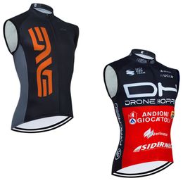 ADN Cycling Team Lightweight Breaker Cycling Jersey Top Quality Bicycle Outwear Sans manches Veste Veste Veste à cycle sec rapide