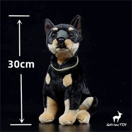 Doberman Pinscher Anime Cute Plushie Dog Plush Toys Lifelike Animals Simulation Gevulde Doll Kawai Gifts 240401