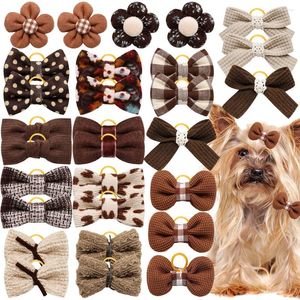 Vêtements de chien 10pcs arcs de cheveux bandes de caoutchouc animal de compagnie petit chat bowknot chiens mignons pour accessoires de toilettage