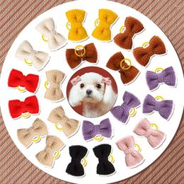 Hundebekleidung 10 Stück Haustier-Haarschleifen mit Schleife und Gummibändern, weiche Fellpflege, Mischungsfarbe, Plüschschleife, Geschenk für kleine Accessoires
