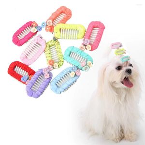 Appareils pour chiens 10pcs Clips de cheveux pour animaux de compagnie mignons décoration de fleur épingles à cheveux accessoires (couleur aléatoire)