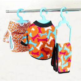 Hondenkleding 10 stks/set plastic kleding hangers haakhonden huisdieren accessoires huisdierhanger voor van alle gewichten taai rek