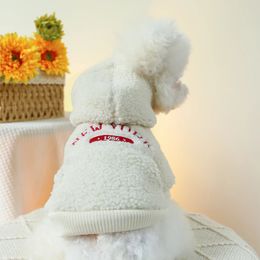 Vêtements de chien 1pc chat de compagnie automne hiver épaissi chaud blanc York manteau à capuche avec boucle de cordon pour petits chiens moyens 231123