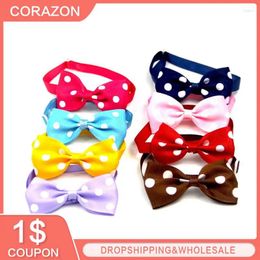 Vêtements pour chiens 1pcs Dots Motif Polyvalent Ruban de haute qualité Noeud papillon pour animaux de compagnie Chats réglables Must-Have Adorable Durable Coloré