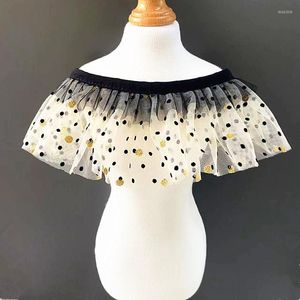 Vêtements de chien 2022 Vente Rose Mignon Dentelle Pet Bib Collier Cravate Chat Foulard Collier Vintage Écharpe