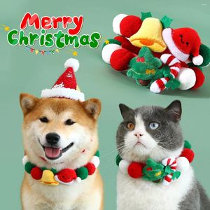 Appareils pour chiens 2024 Collier de balle de compagnie en peluche Bell Bell Christmas Hat Chat coloré chat et caps Écharpe Chain de création de chaîne décorative Supplies