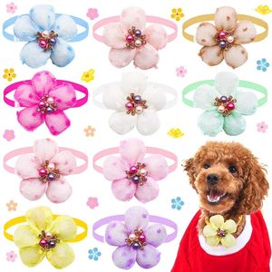 Vêtements de chien 20pcs Spring Pet Bowtie Petits chiens Collier de fleurs pour la mode réglable Cat Bow Tie Accessoires
