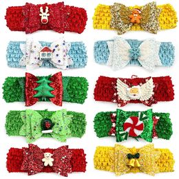 Vêtements de chien 30 50pcs Noël Pet Bow Tie Père Noël Cerf Style Bowties Collier de bande élastique Toilettage Bows Xmas Suppplies 231129