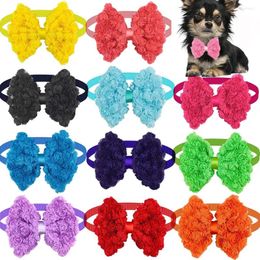 Hondenkleding 30 stks Valentijnsdag Rose Flower Style Bow Tie Pet Verzorging Product voor puppy stropdas Accessoires