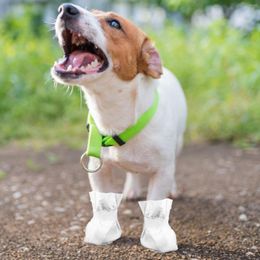 Vestuário para cães 4 peças Protetores para pés de animais de estimação Capas para sapatos Botas descartáveis Botas para neve Pano externo Gato Filhote de cachorro