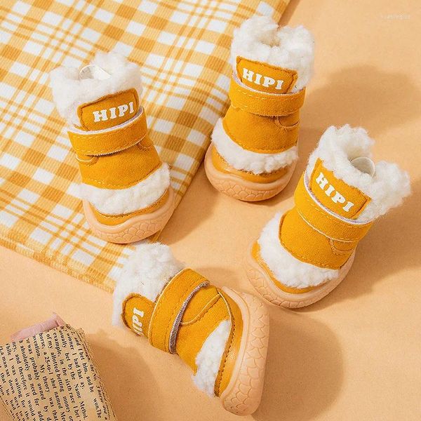 Appareils pour chiens 4 PCS / Set Winter Pet Chaussures Chihuahua Pug pour petits chiens chats super chaud Bottes de neige en cuir Supplies