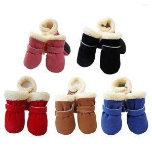 Vêtements pour chiens 4pcs chaussures de compagnie bottes de neige automne au vent d'hiver pour les petits chats moyens en peluche s-xl molle avec semelles non glissantes