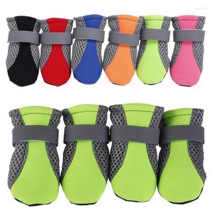 Hond Kleding 4 stks/set Ademend Anti Slip Honden Schoenen Leuke Chihuahua Laarzen Sneeuw Wandelen Katoenmix Puppy Sneakers Benodigdheden