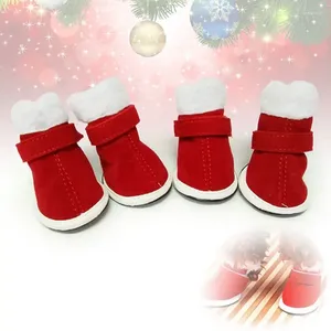 Vêtements pour chiens 4pcs / set Choos de chiot de Noël hiver hiver mignon bottes de santa rouge