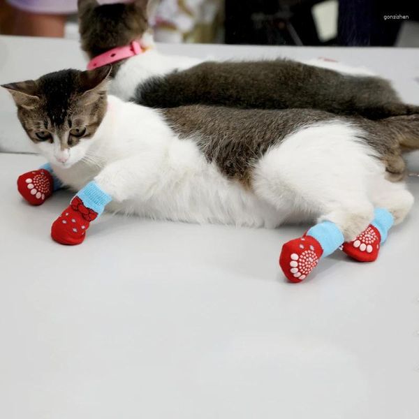 Appareils pour chiens 4pcs / Ensemble chaussettes mignonnes pour animaux de compagnie chats antidérapants Pippy chaussures Protecteur pour petits chiens