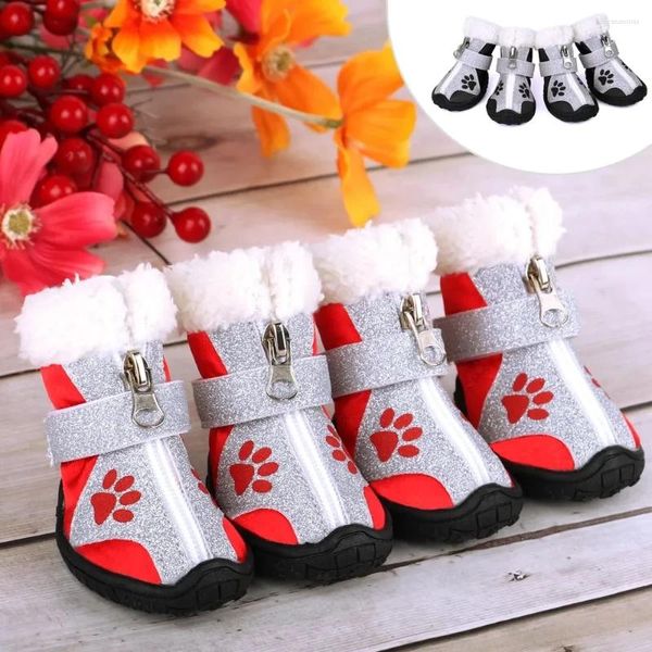 Vêtements de chien 4pcs / Set Chaussures pour animaux de compagnie Bottes chaudes d'hiver Neige Pluie Animaux Chaussons Chaussettes antidérapantes Chaussures pour chiens de taille moyenne Produits