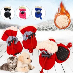 Vêtements de chien 4pcs / Set imperméable hiver chaud chaussures pour animaux de compagnie anti-dérapant pluie bottes de neige chaussures épaisses pour chats chiot chihuahua chaussettes chaussons