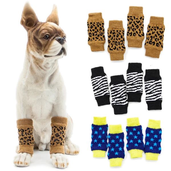 Vêtements de chien 4pcs / set hiver chaud chat de compagnie tricot chaussettes de genou chiot protecteur de jambe anti-jambes urinaires pour animaux de compagnie 231027
