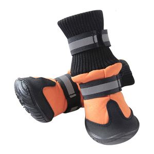 Vêtements de chien 4pcsset hiver chaussures pour animaux de compagnie imperméables petites bottes de coton antidérapantes xs xl pour produit chihuahua 221111