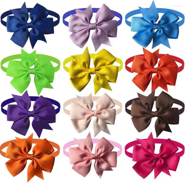 Appareils pour chiens 50 / 100pcs Produit pour animaux de compagnie Bows Bow Clip-noix pour les petits accessoires de toilettage Produits Produits