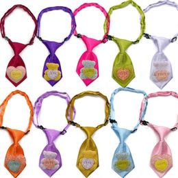 Ropa para perros, 50/100 Uds., producto para el Día de San Valentín, corbatas medianas pequeñas, corbatas para gatos, pajaritas, suministros para mascotas, aseo de vacaciones