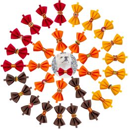 Vêtements pour chiens 50PS Automne Fournitures pour animaux de compagnie Thanksgiving Bowtie Petit chat Cravates pour accessoires de toilettage Chiens 230914