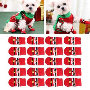 Hond Kleding 5 set Kerst Sokken Herfst Winter Warm Elastisch Antislip Rode Achtergrond Oude Man Patroon Dierbenodigdheden Xmas Kleding