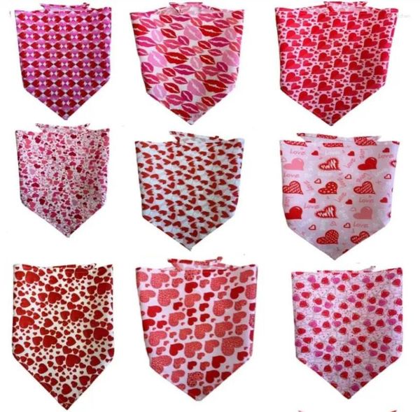 Vêtements pour chiens 60pcs / lot coeur d'amour saint valentin animal de compagnie chiot chat bandanas collier écharpe cravate mouchoir accessoires produits de toilettage CH66