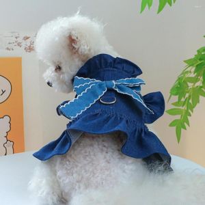 Vêtements de chien adorable robe d'animal de compagnie avec attachement d'anneau de remorquage élégant charmant denim tenue bowknot volant pour chiens petits