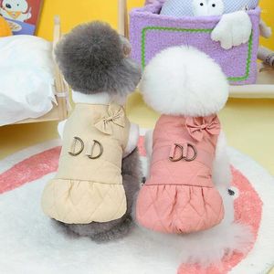 Ropa para perros Otoño e invierno Ropa de algodón engrosada para mascotas Teddy VIP Bixiong Bomei Cat Pequeños vestidos de mariposa