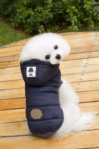 Ropa para perros Otoño Invierno Perros Gatos Moda Chaqueta fresca Ropa Doggy Cálido Abrigo suave Ropa Cachorro Outwear Sudaderas con capucha para mascotas 1pcs