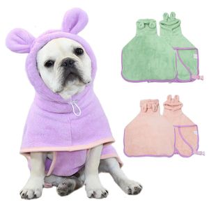 Cão vestuário roupão para cães super absorvente secagem rápida com capuz bonito toalha de estimação gatos ajustável microfibra casaco corgi pugs 231009