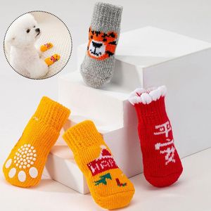 Vêtements pour chiens, chaussettes imprimées de dessin animé pour petits chiens, tricot élastique, chiot mignon, chauffe-pieds antidérapants, protection pour chat, fournitures pour animaux de compagnie