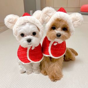 Vêtements de chien Costume de chat Santa Cosplay Funny CatDog Pet Cape de Noël Habiller Vêtements Rouge Écharpe Cap Cape Po Props Décor 230914