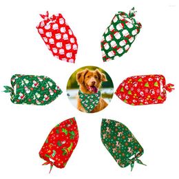 Hondenkleding kerstbandana huisdier kleine sjaal bandanas katoen verstelbare gepersonaliseerde puppy katten slabbetjes leverancier accessoires