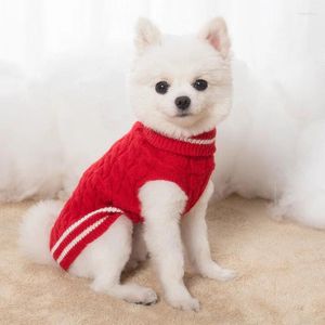 Ropa de perros Classic Red Puppy Winter Hilo sólido En general, dos piernas, suéteres de tejer cálidos para Pet Dogs Cat Outfits al por mayor