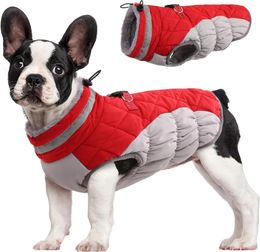 Manteau de vêtements pour chiens Veste chaude Veste d'hiver en polaire rembourrée Manteaux réfléchissants pour temps froid avec harnais intégré
