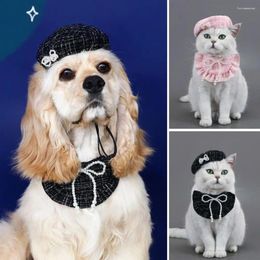 Appareils pour chiens Heathes de compagnies de compagnie confortables Chapeaux de béret à la mode avec décoration de perles élégante réglable pour chiens Cats élégants
