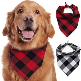 Appareils pour chiens Lin de coton Salive serviette à carreaux à carreaux épais et durable Bib Triangle Scarf