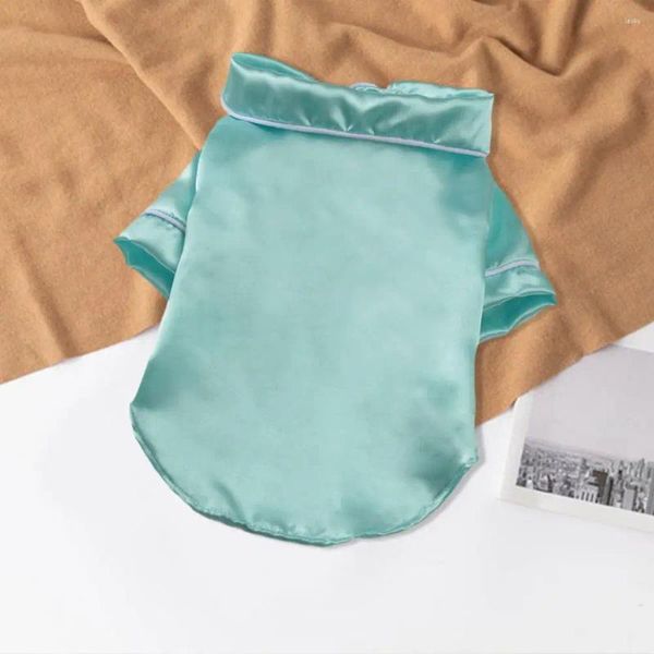 Appareils pour chiens pyjamas de grenouillère de compagnie de compagnie avec collier de chemise Soupire confortable à deux pattes pour chiens Bouton Clôture Couleur solide