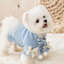 Hondenkleding schattig bontbal teddy Tweed Two Leged Sweater Ins Style Clothing Winter Knitwear huisdierbenodigdheden Schnauzer Warme kleren