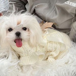Hondenkleding Schattige puppy Kattenkleding Witte gebreide trui voor kleine middelgrote honden Herfst Winter Mode Warme rokken Dierenkleding