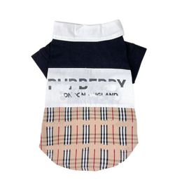 Vêtements de créateurs de vêtements pour chiens marque T-shirt de compagnie à plaid classique pour petits chiens moyens de costume doux chats plant dhc80