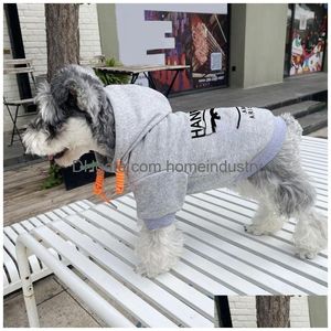 Vêtements pour chiens Designer Vêtements pour chiens Vêtements de marque Automne Hiver Chiot Kitty Lettre Sweats à capuche imprimés Temps froid Chiens Manteaux Chaud Pet Jacke Dh2Rw