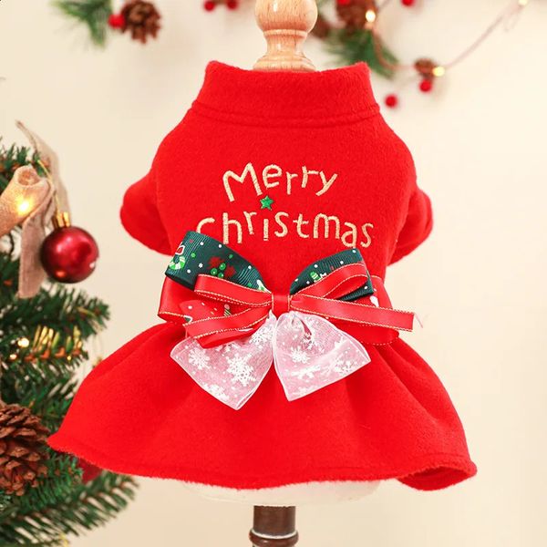 Vêtements pour chiens Robe de Noël pour animaux de compagnie Jupe rouge pour chien Costume de Père Noël Chien Sweats à capuche chauds Chiot Chat Festival de vacances Costume de chien 231110