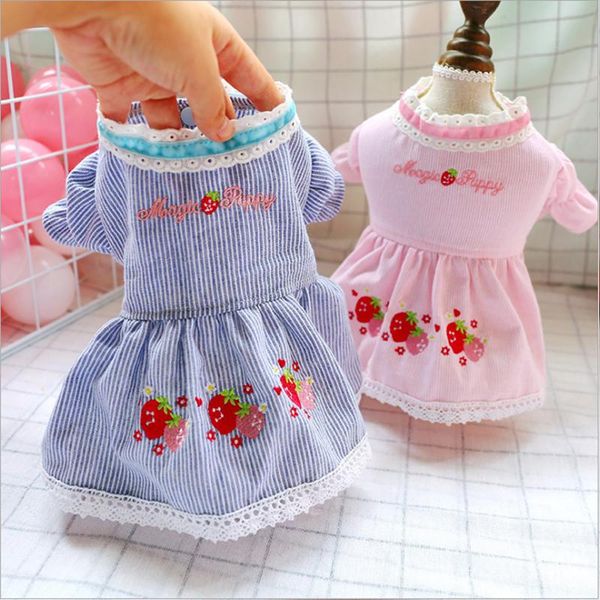 Vêtements pour chiens Robe Vêtements pour animaux de compagnie Petite princesse Jupe à fines rayures aux fraises Chiot Teddy Bichon Chihuahua Robes de chat Mignon Confort Printemps